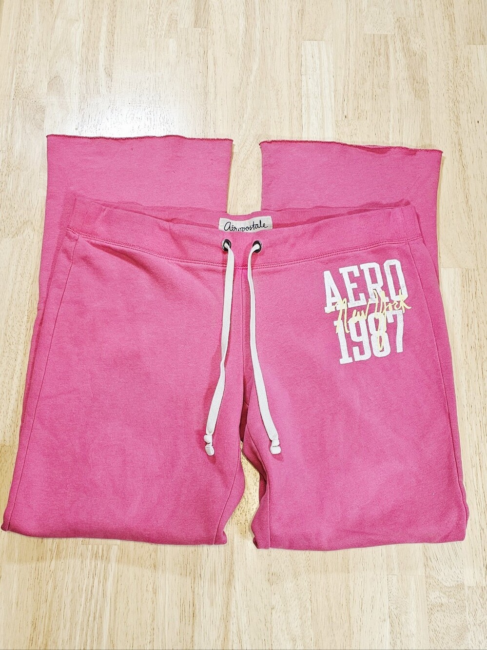 Aeropostale Hot Pink Sweatpants - Picture 8 of 8
